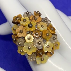 Sweet Boho Carved Flower Bouquet Sterling Silver Ring Size 7.75 Mother of Pearl